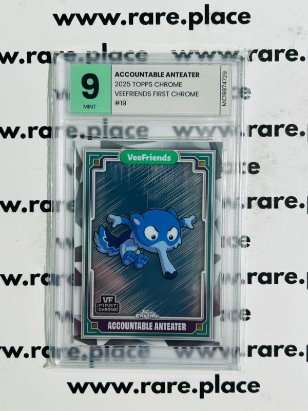 2025 Topps Chrome Accountable Anteater Veefriends First Chrome #19 MINT 9