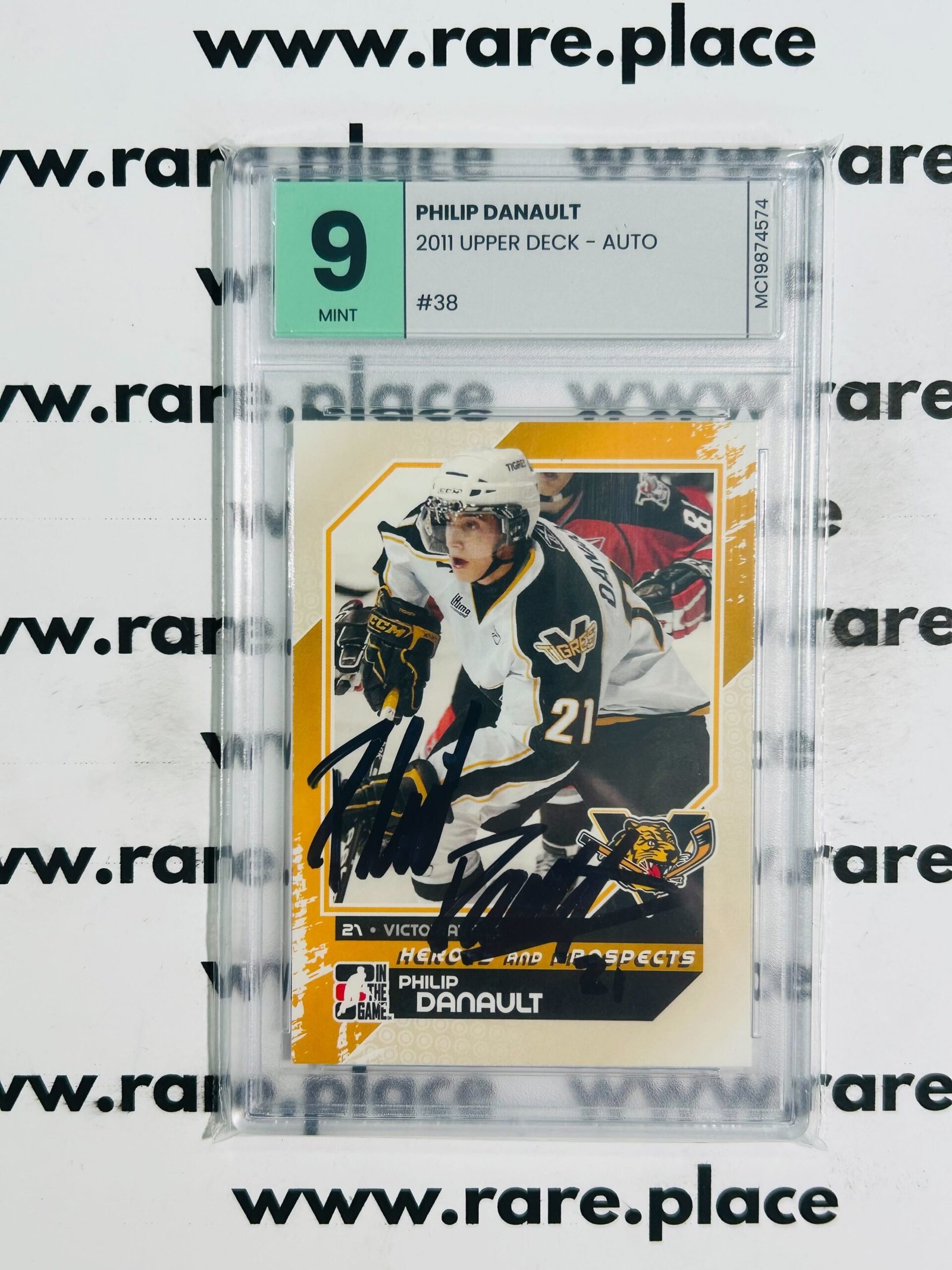 2011 Upper Deck - Auto Philip Danault #38 MINT 9