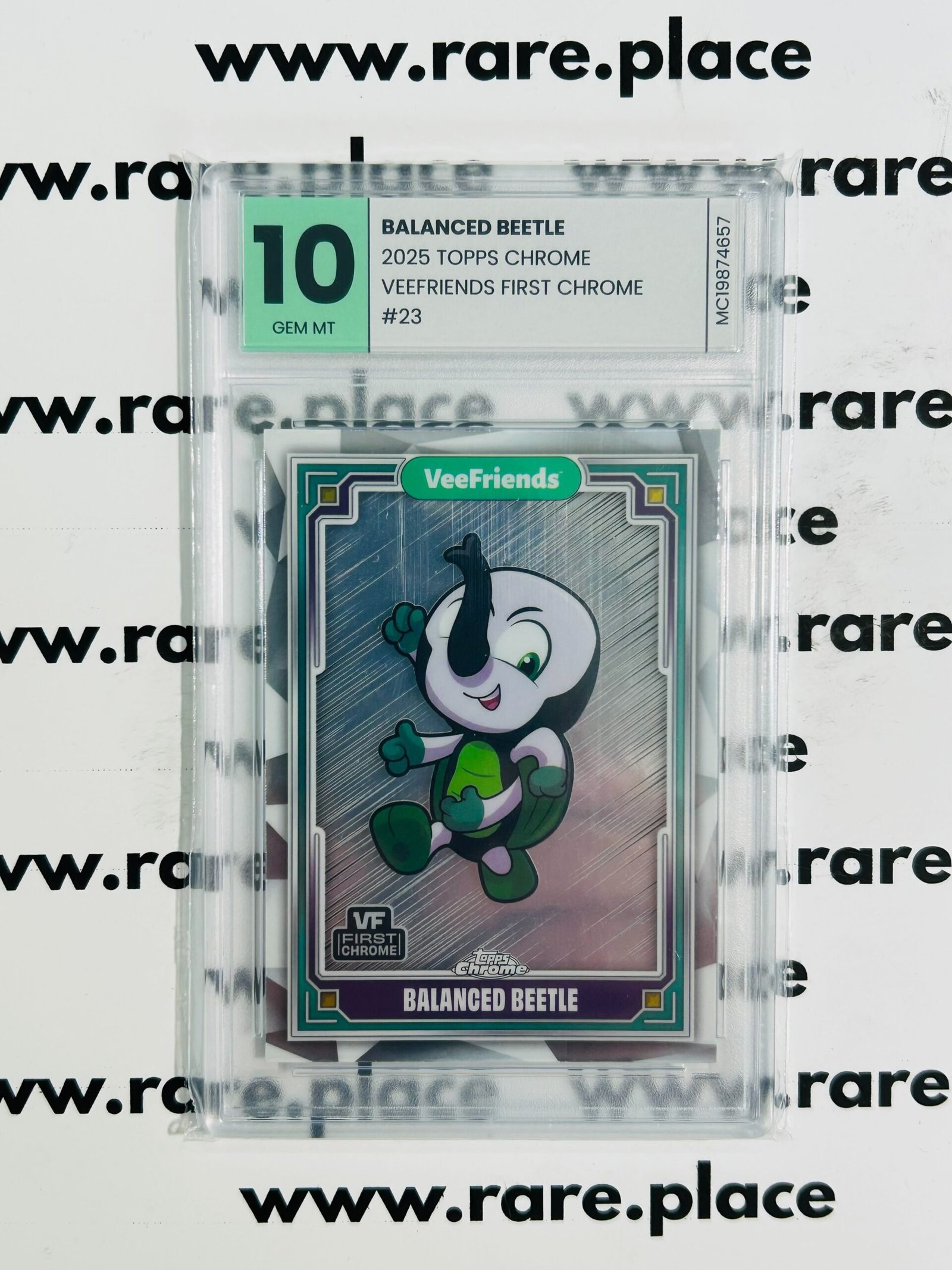 2025 Topps Chrome Balanced Beetle Veefriends First Chrome #23 GEM MINT 10